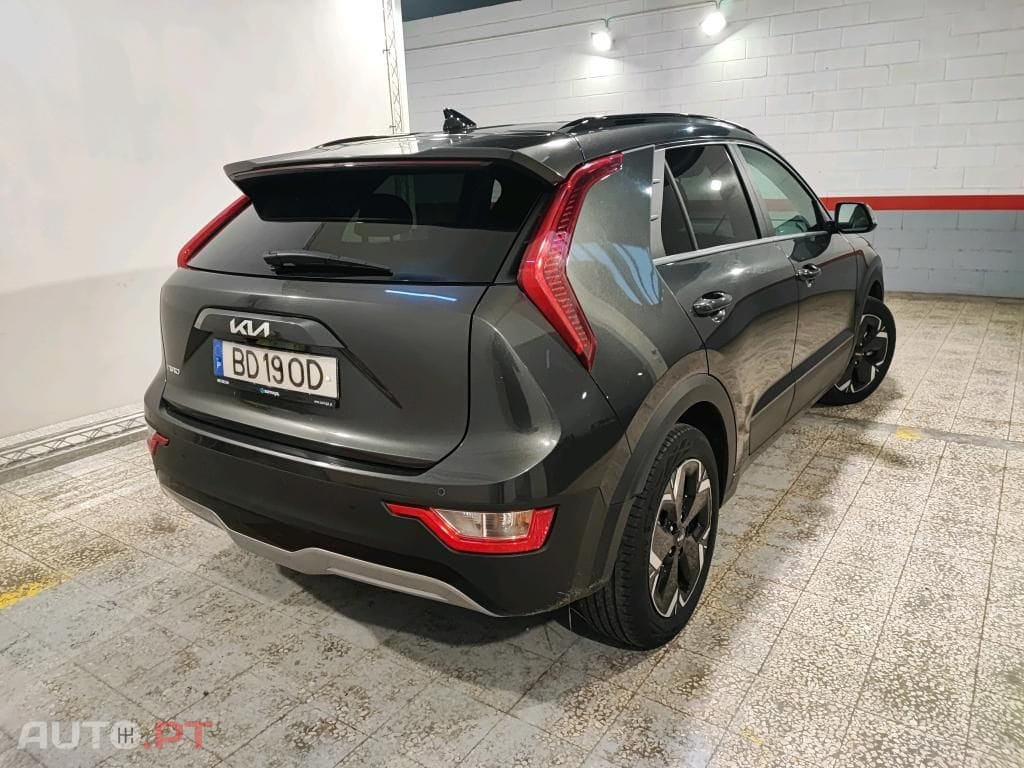 Kia Niro 64kWh Drive