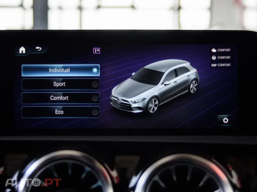 Mercedes-Benz A 180 d AMG Line