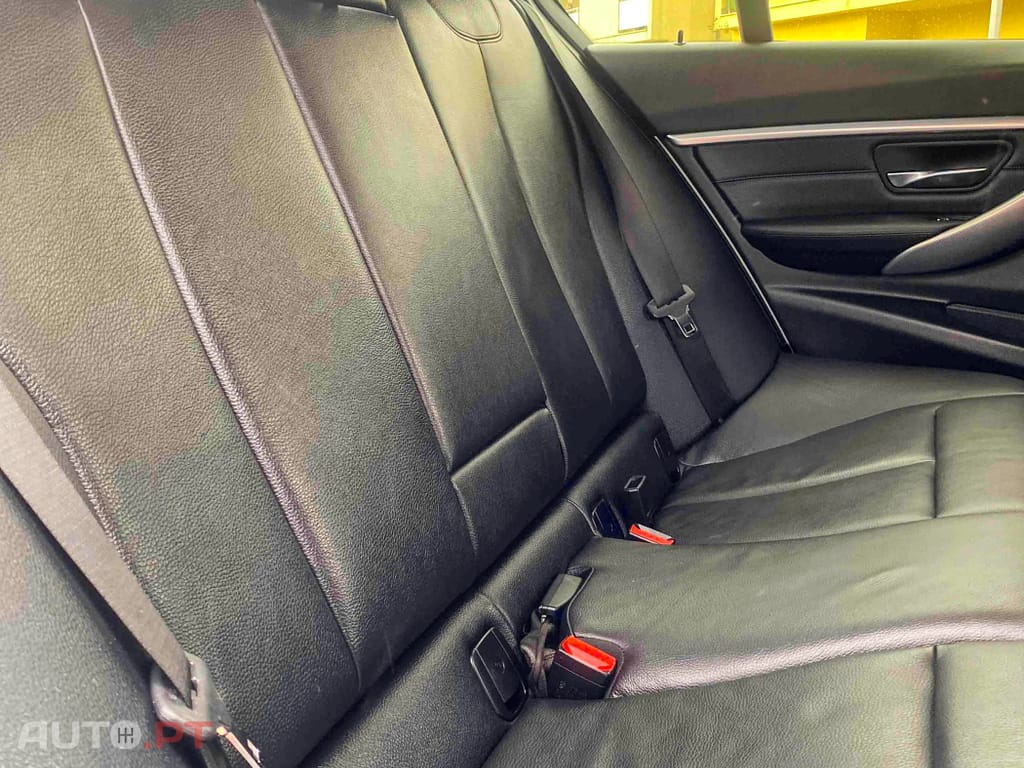 BMW 318 d Pack M Shadow Auto