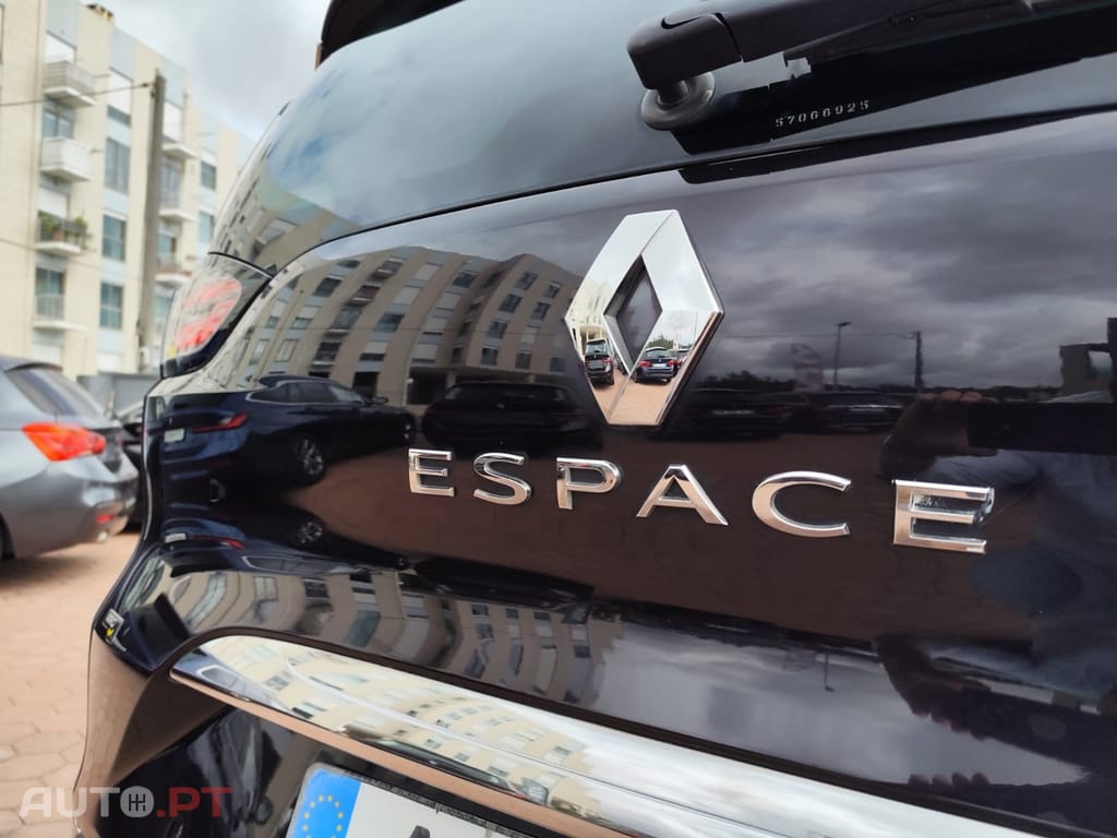 Renault Espace 1.6 dCi Initiale Paris EDC