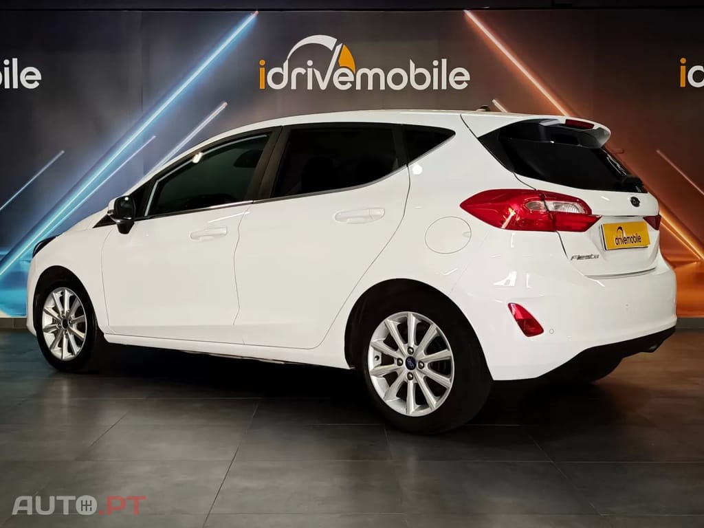 Ford Fiesta 1.1 Ti-VCT Business