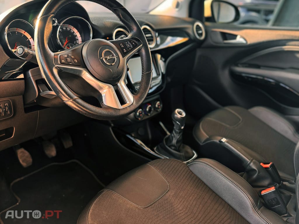 Opel Adam 1.2 Glam