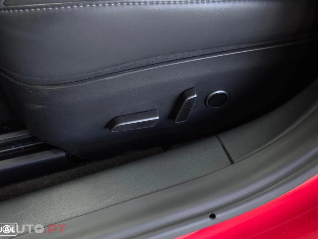 Tesla Model 3 Standard Range Plus RWD