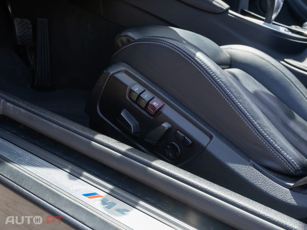 BMW M4 Auto