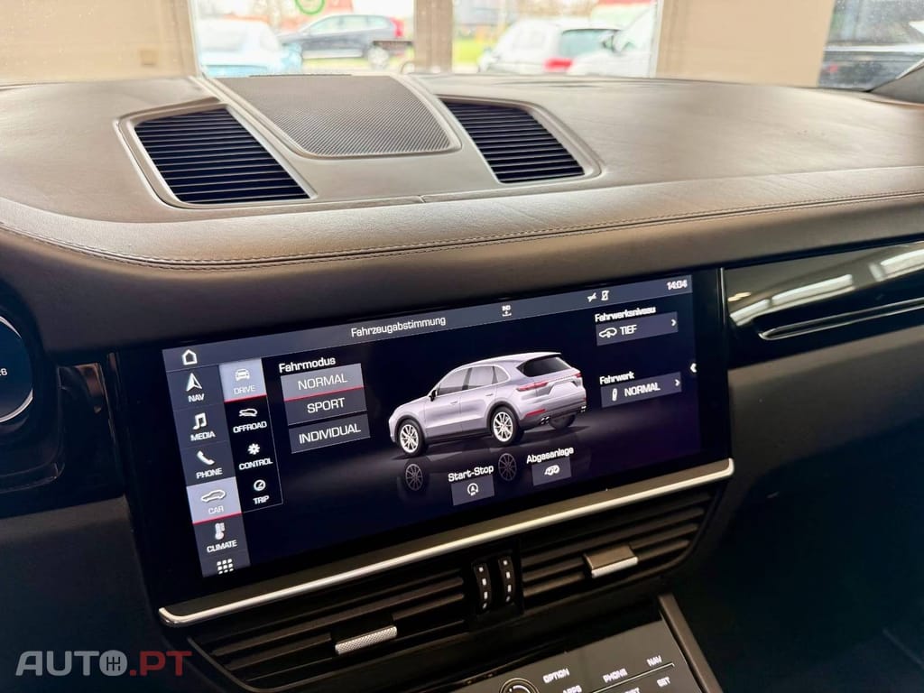 Porsche Cayenne V6