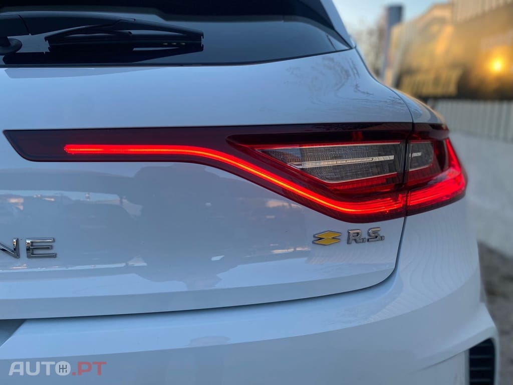 Renault Mégane 1.8 TCe R.S. Trophy EDC