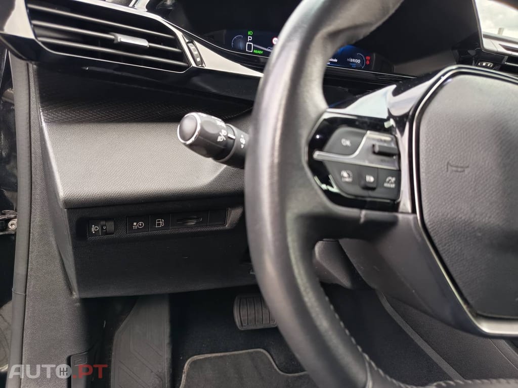 Peugeot 308 1.6 Hybrid Active Pack e-EAT8