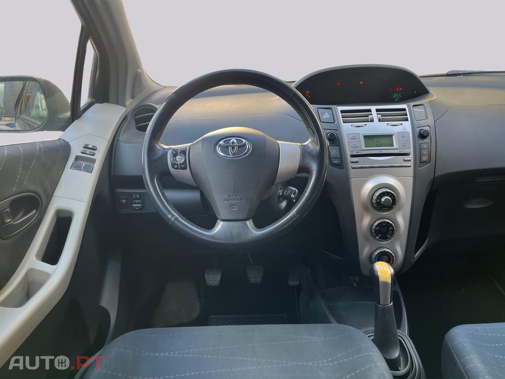 Toyota Yaris 1.4D 4D