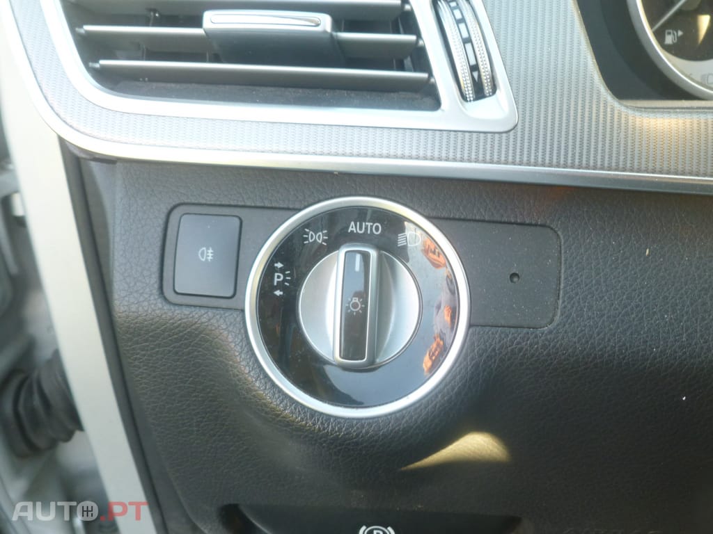 Mercedes-Benz E 220 CDI Bluetec Avangarde