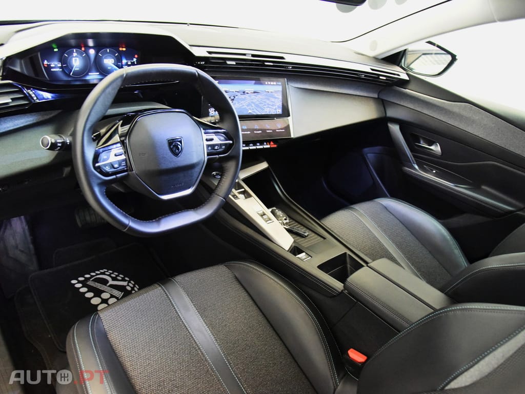 Peugeot 308 SW 1.2 PureTech Allure EAT8