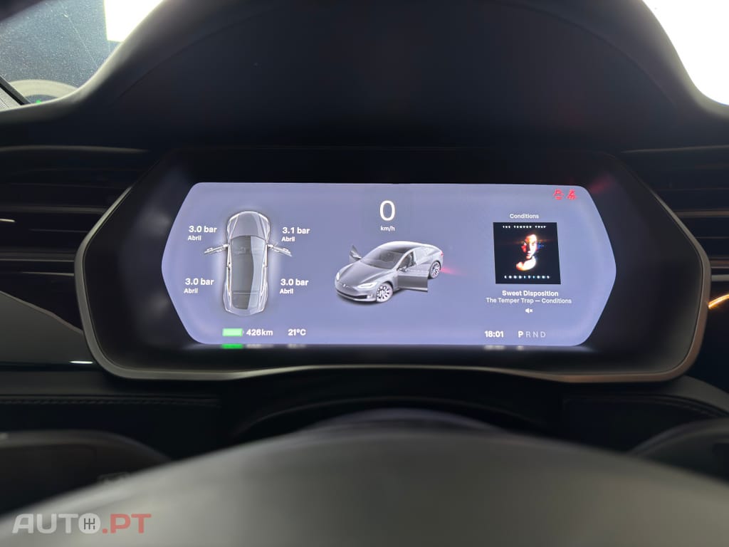 Tesla Model S Standard Range