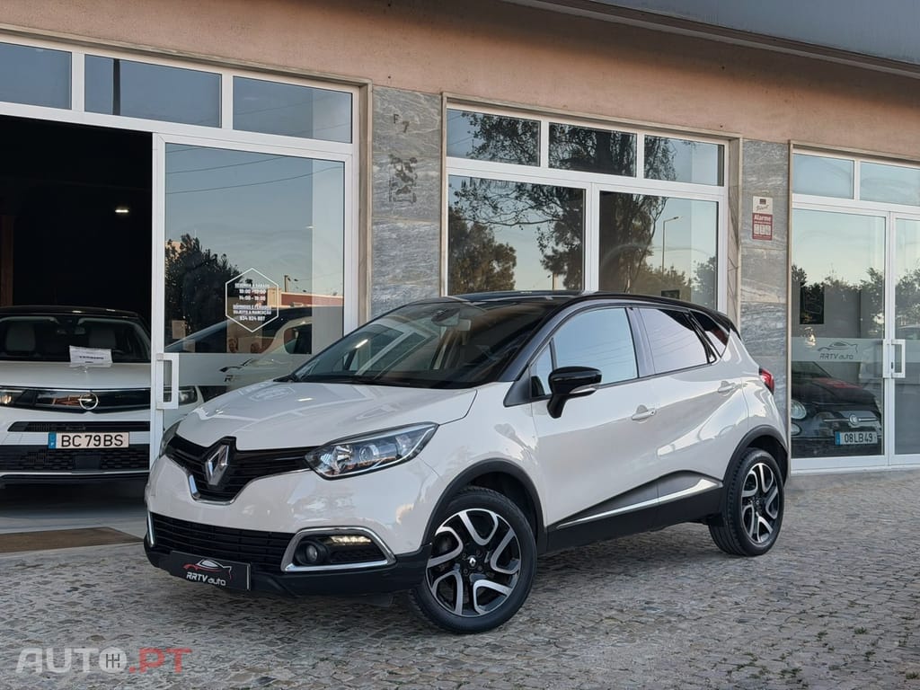Renault Captur 1.5 dCi Exclusive — fotografia 9