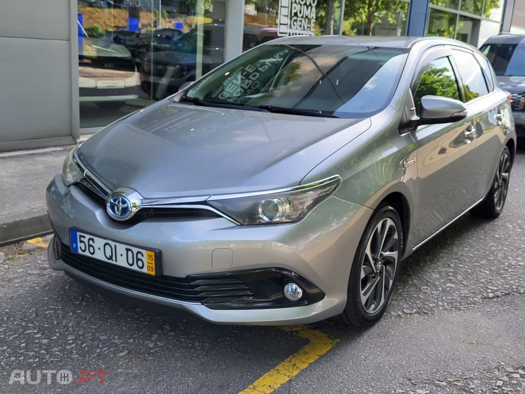 Toyota Auris 1.8 HSD Comfort