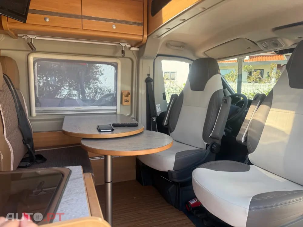 Citroen Jumper 2.2 BlueHDi 35 L4 CD Control