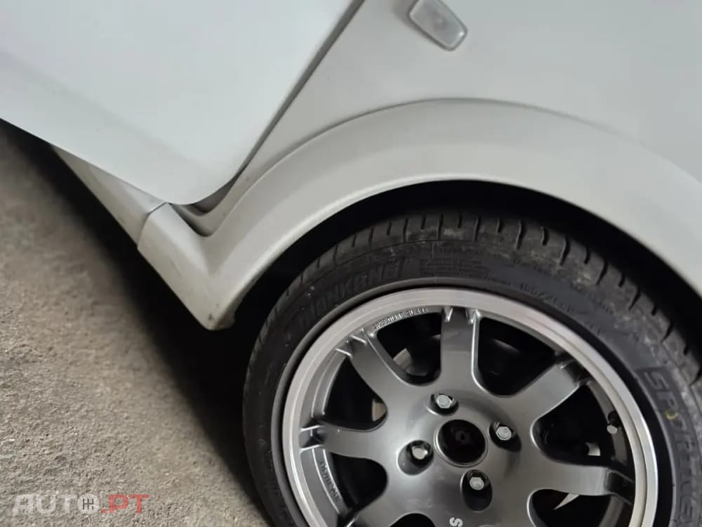 Peugeot 106 1.6 GTi