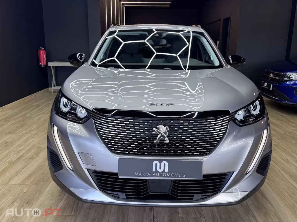 Peugeot 2008 1.2 PureTech Allure Pack