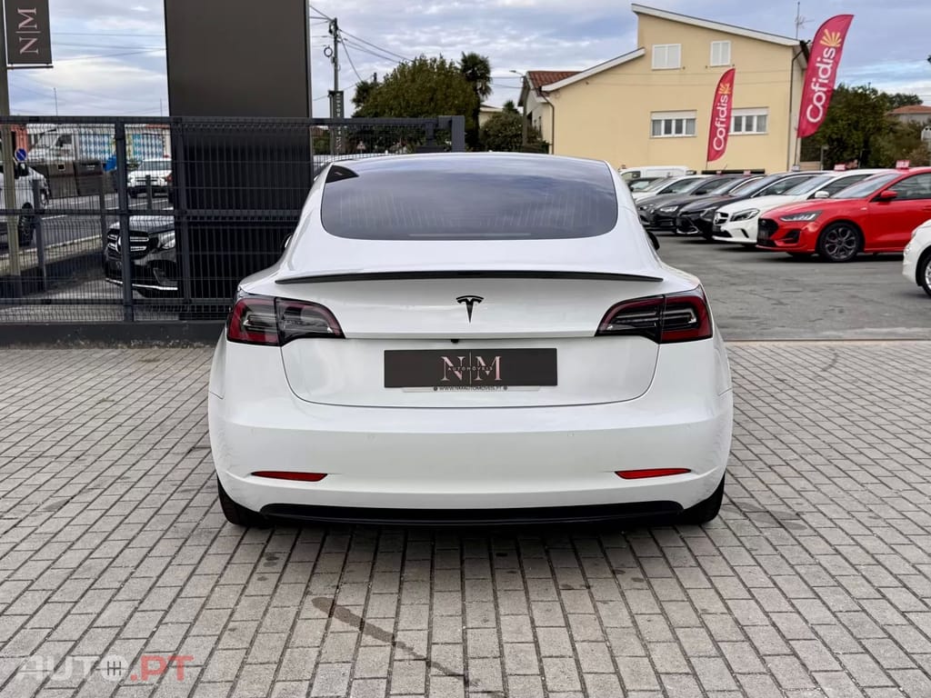 Tesla Model 3 Standard Plus