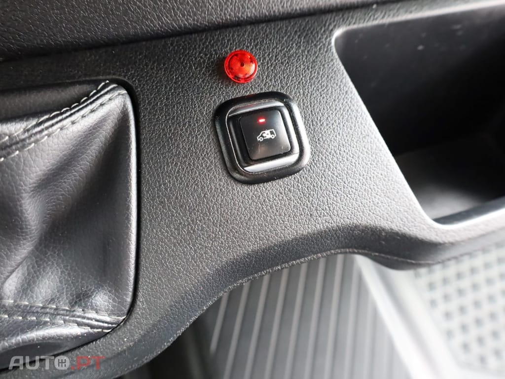 Mercedes-Benz Sprinter 315 CDI/43 Luxo (2+2+2+3)