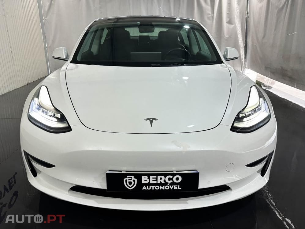 Tesla Model 3 Long-Range Dual Motor AWD
