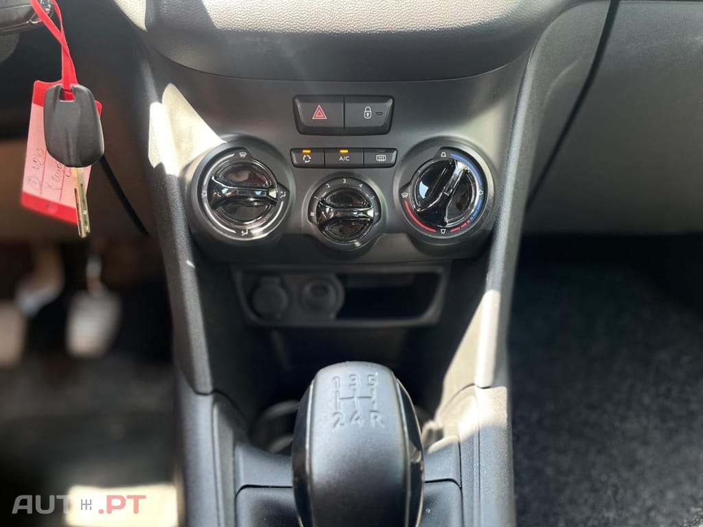Peugeot 208 1.5 BlueHDi Active