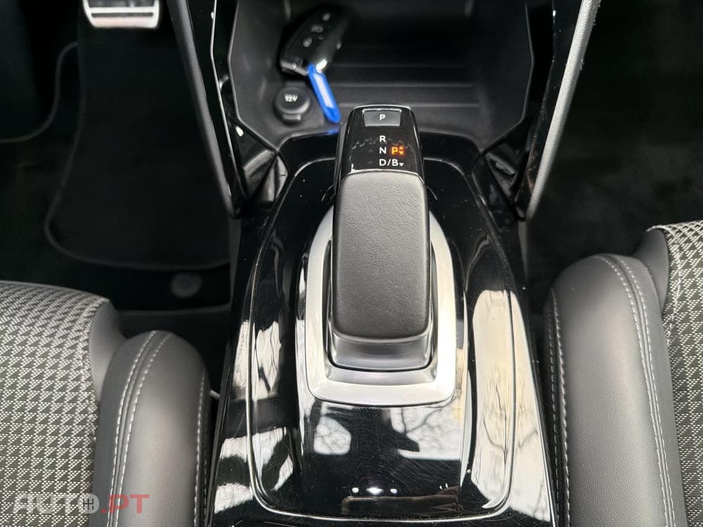 Peugeot E-208 50 kWh GT Pack