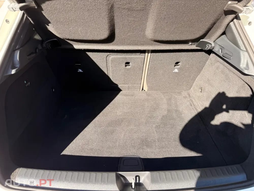 Mercedes-Benz GLA 180 d SENSATION