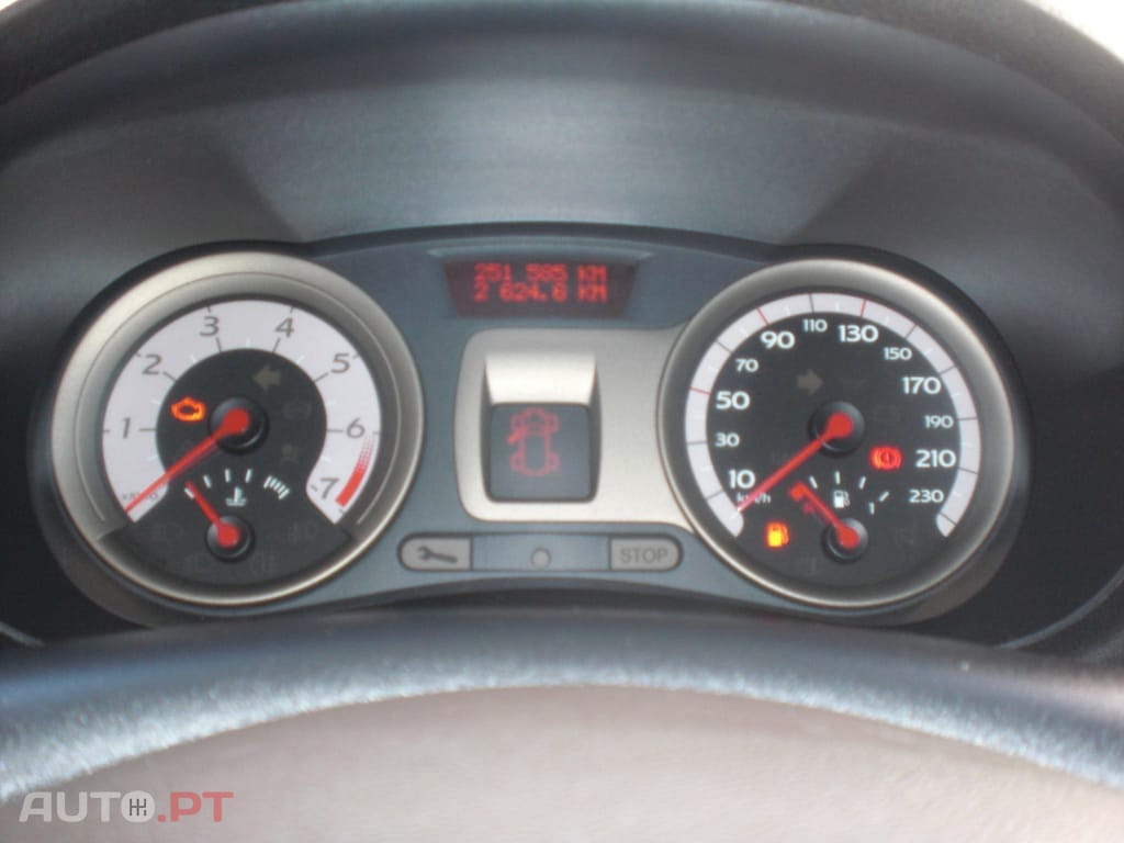 Renault Clio 1.2 16V Confort