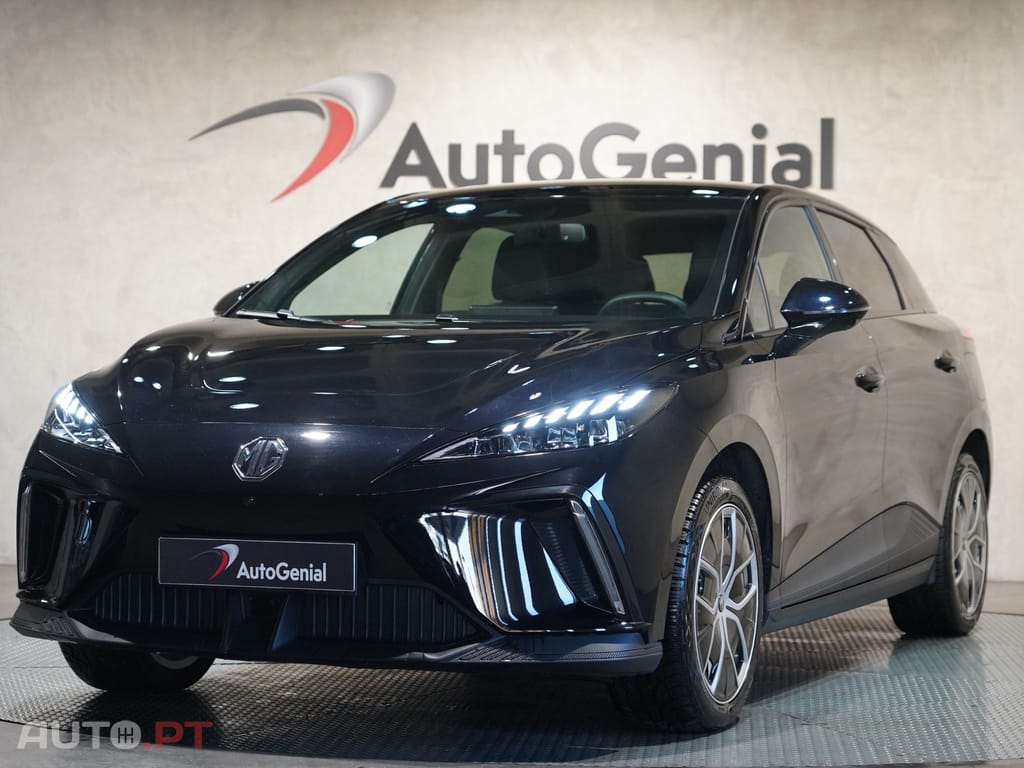 MG MG4 64 kWh Luxury