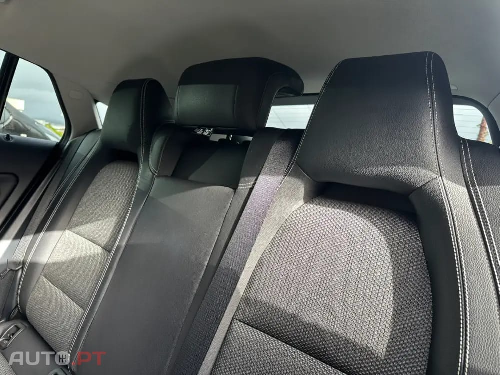 Mercedes-Benz CLA 180 d Urban