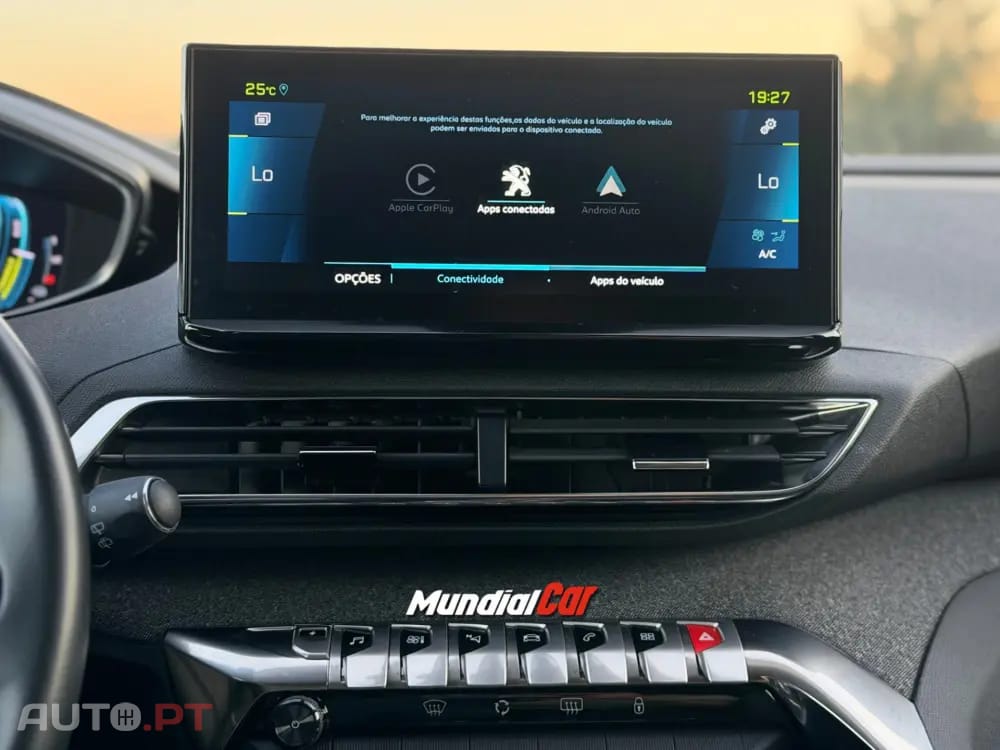 Peugeot 3008 1.6 Hybrid Allure e-EAT8