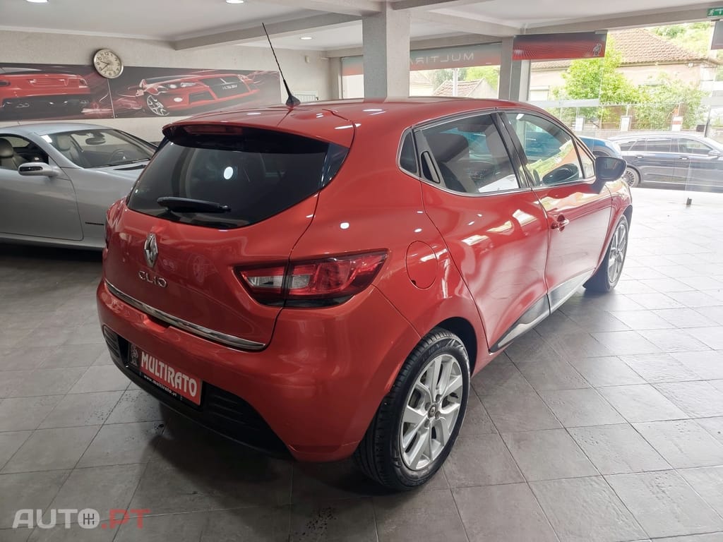 Renault Clio 0.9 TCe Limited Bi-Fuel