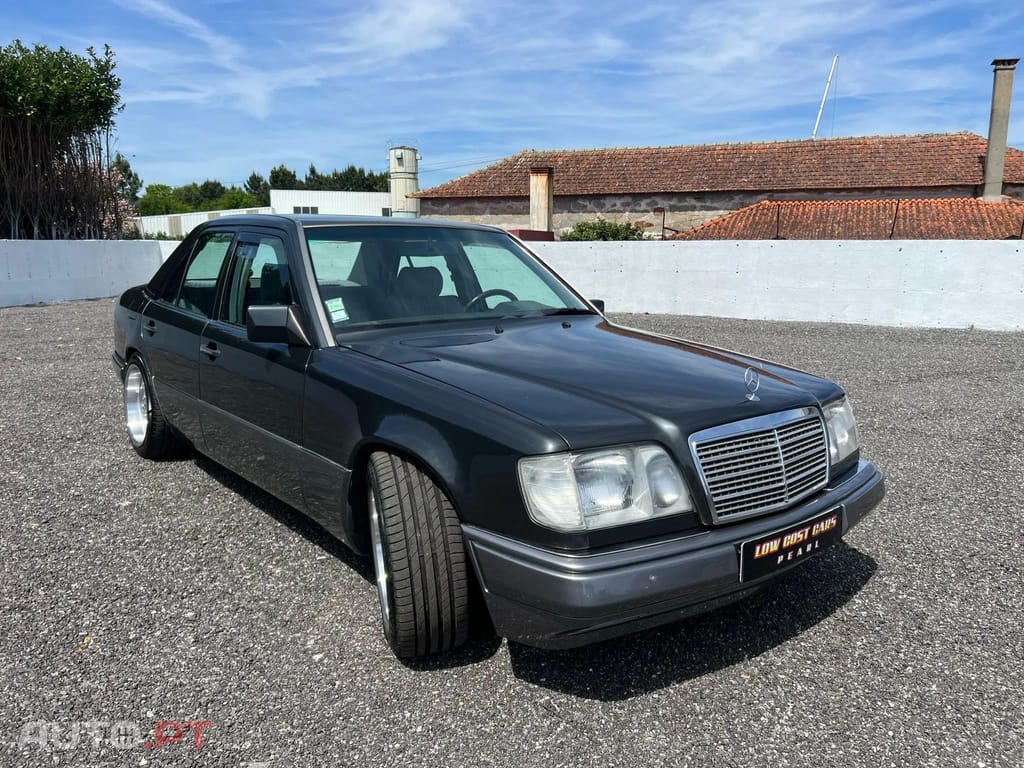 Mercedes-Benz E 280 Classic