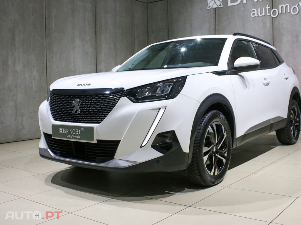 Peugeot 2008 1.2 PureTech Allure EAT8