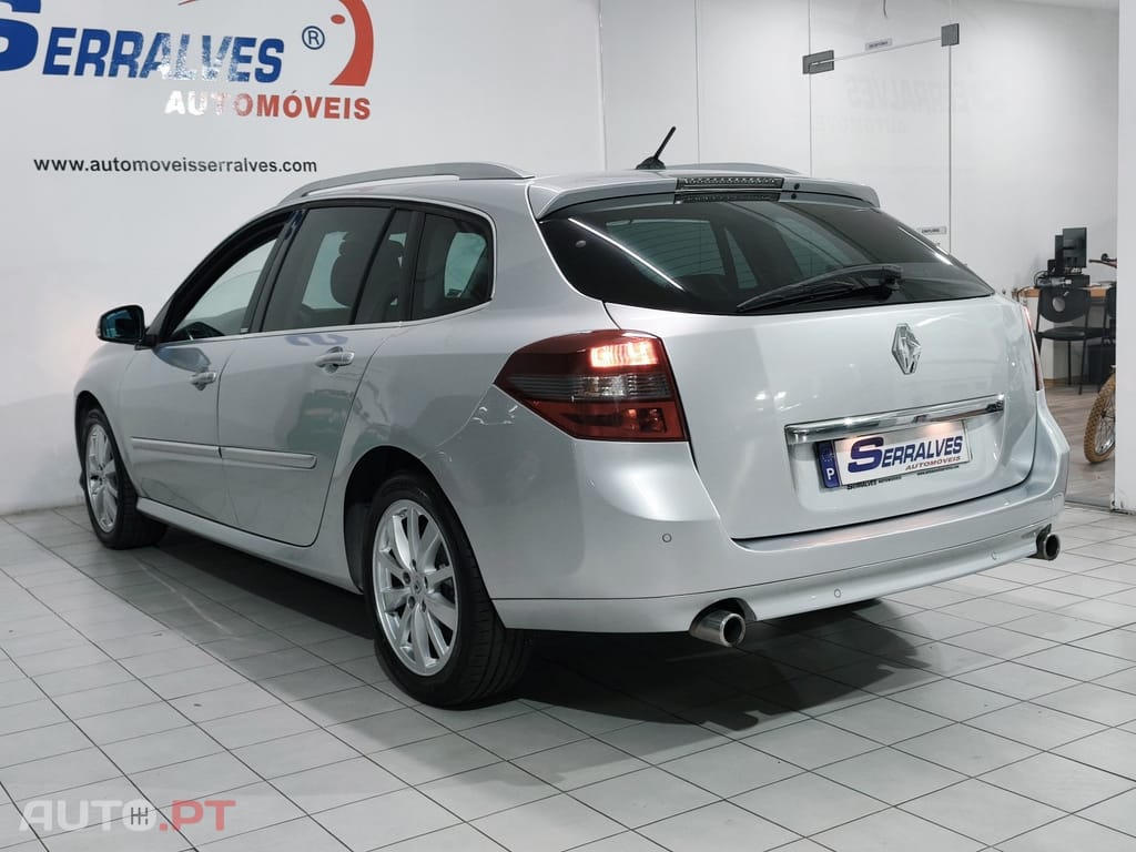 Renault Laguna Break 2.0 DCi Dynamique S 4control