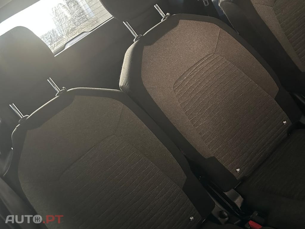 Citroen C4 SpaceTourer 4