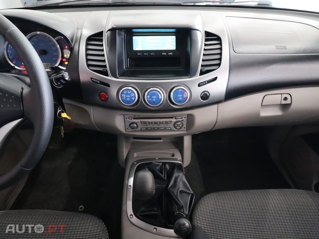 Mitsubishi L200 L200/Triton