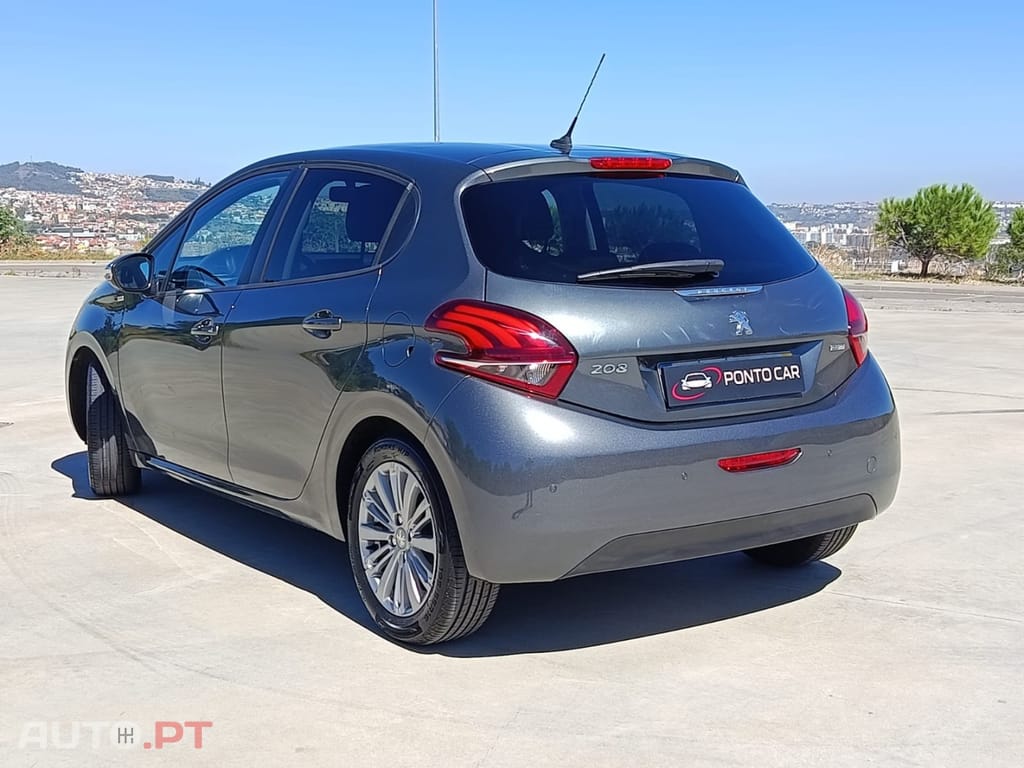 Peugeot 208 1.2 PureTech Style