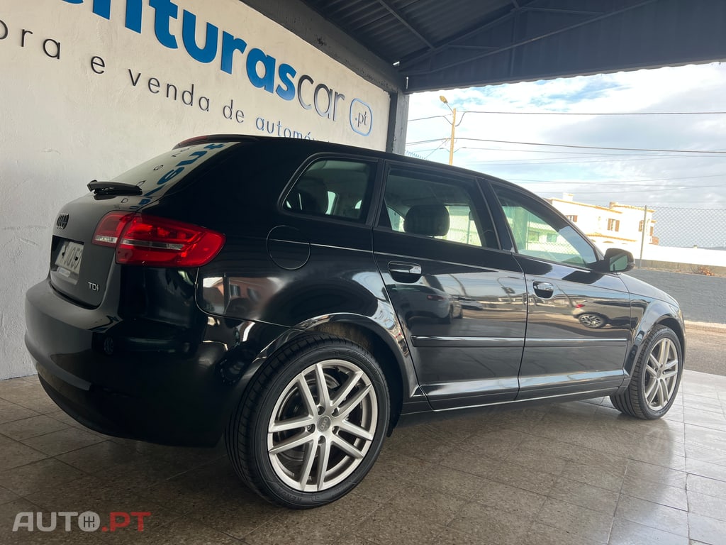 Audi A3 Sportback 1.6 tdi S-Line