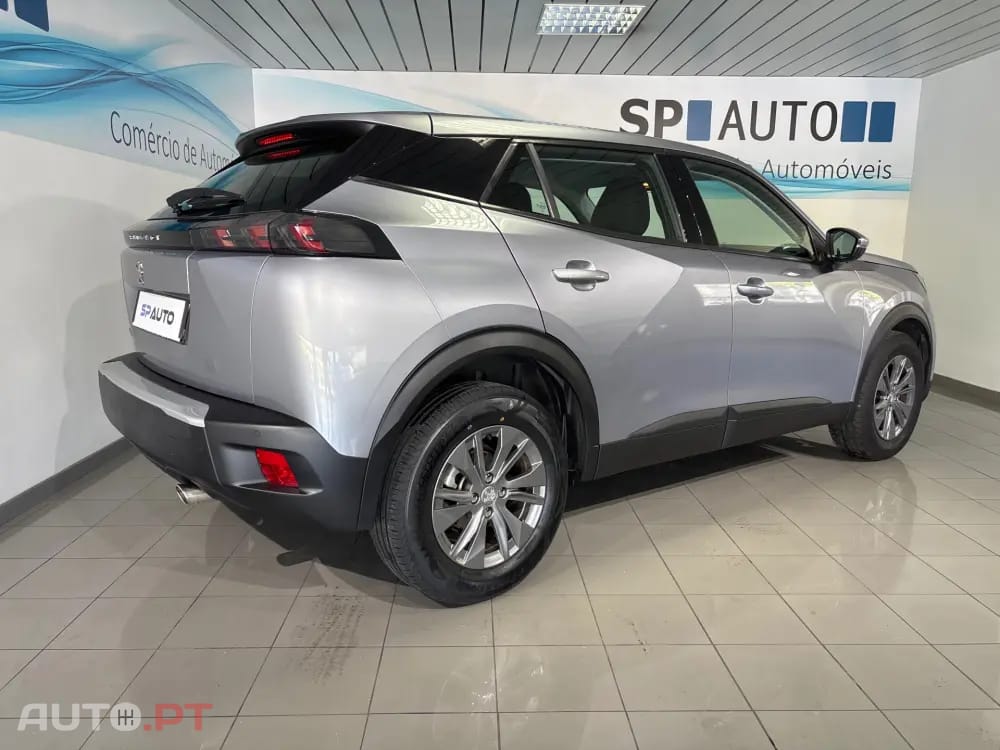 Peugeot 2008 1.2 PureTech Active