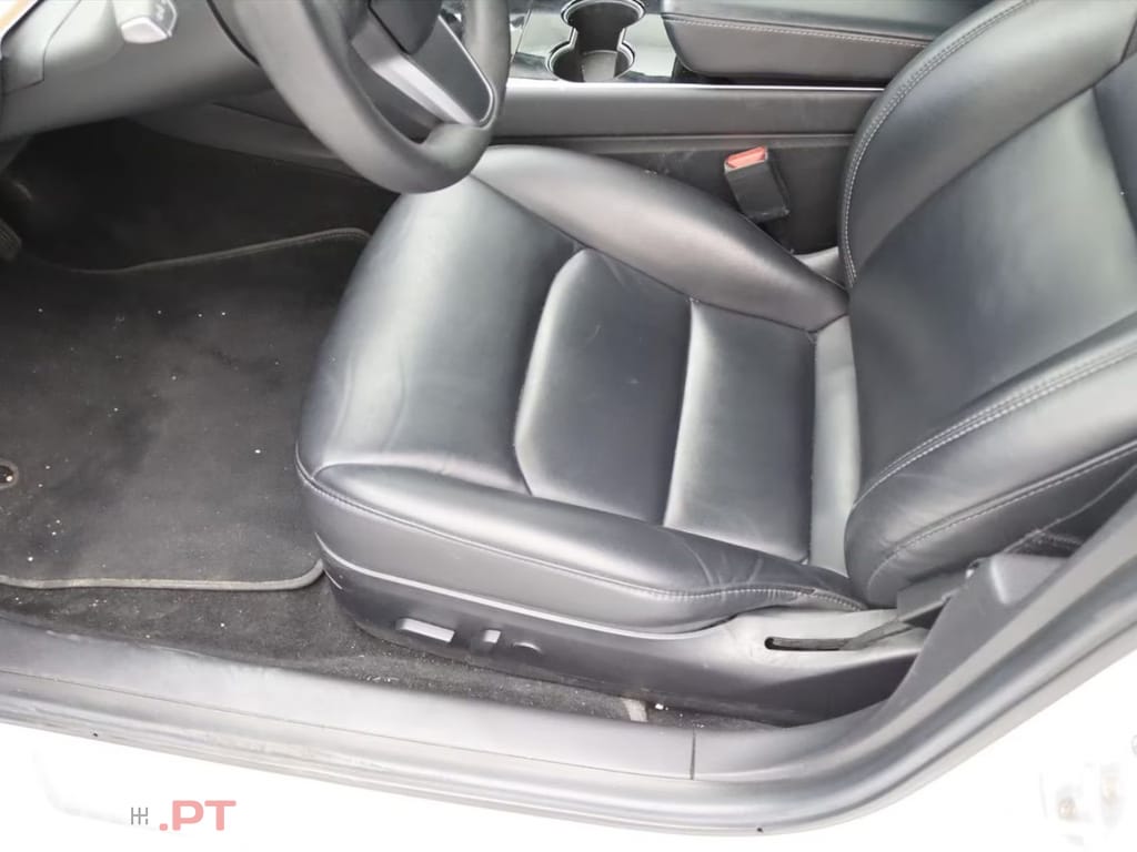 Tesla Model 3 Long-Range AWD I.V.A DEDUTÍVEL