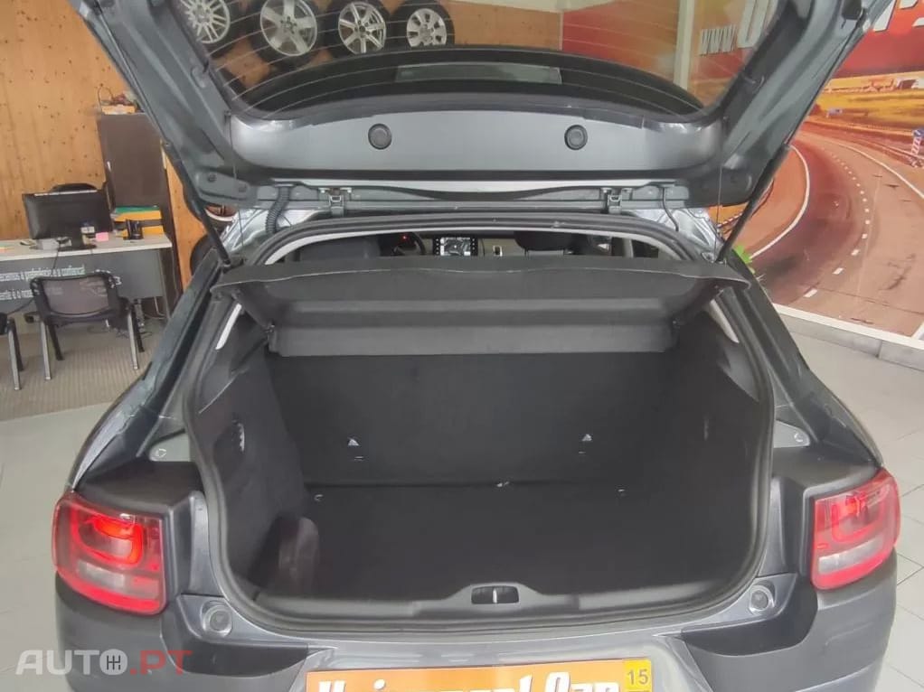 Citroen C4 Cactus 1.6 BlueHDi Shine