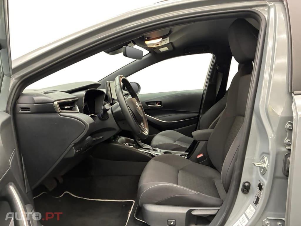 Toyota Corolla Touring Sports 1.8 Hybrid Dynamic