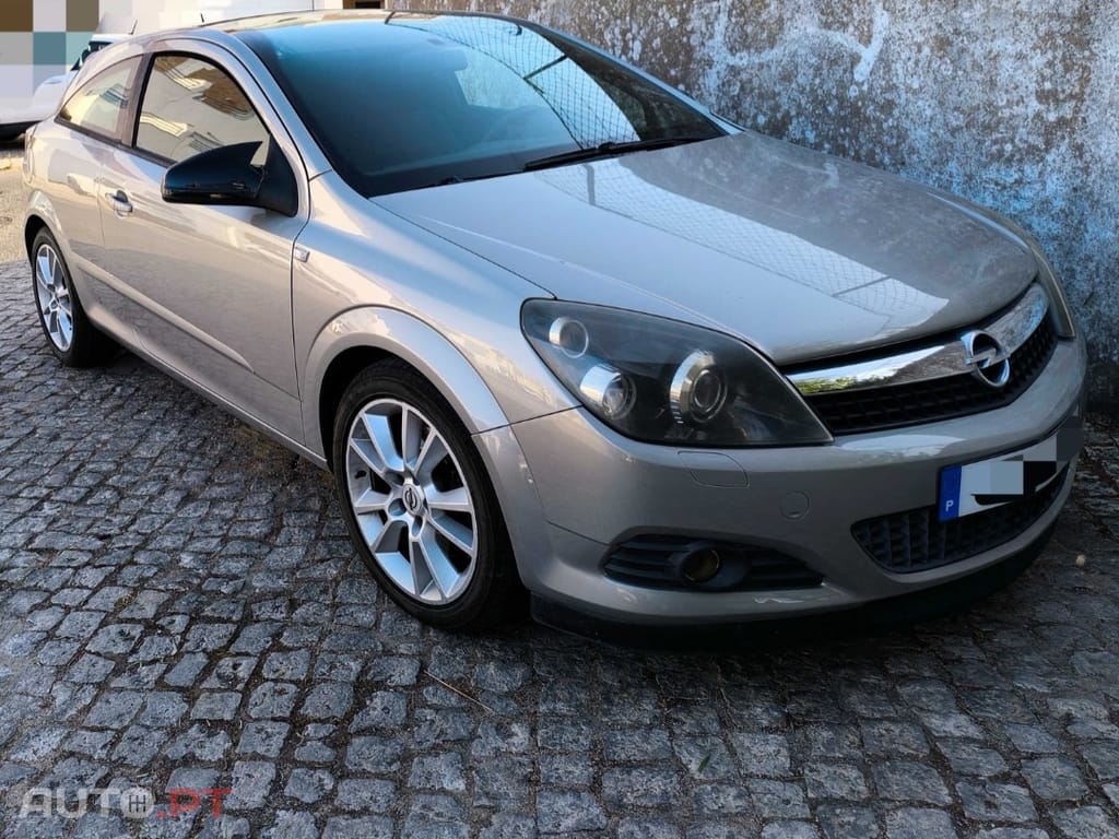 Opel Astra GTC 1.7
