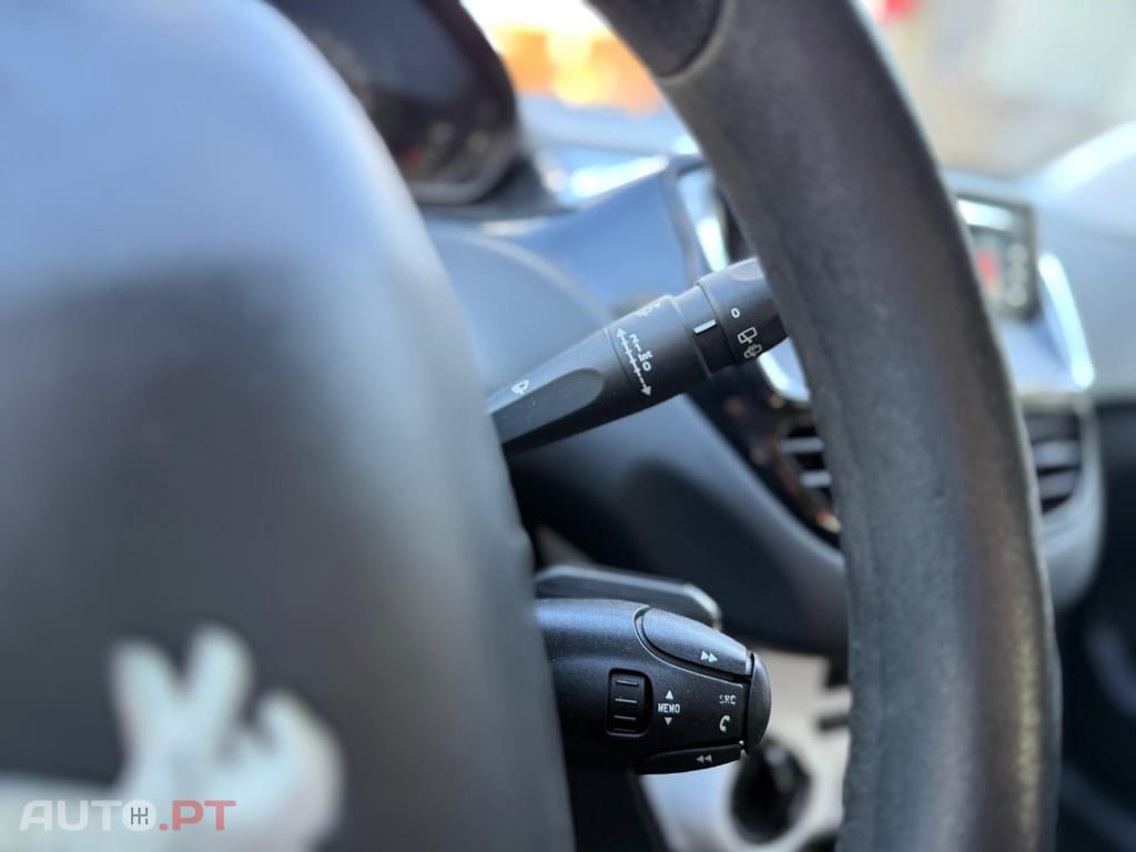 Peugeot 208 1.4 HDi