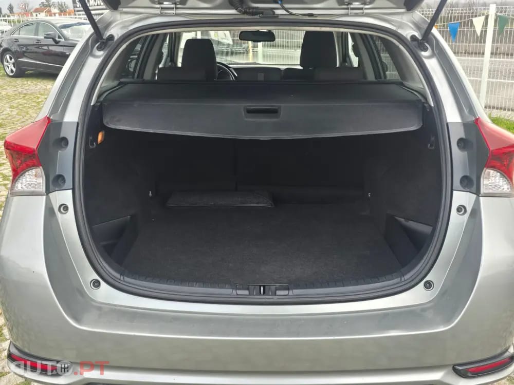 Toyota Auris 1.6 D-4D Comfort