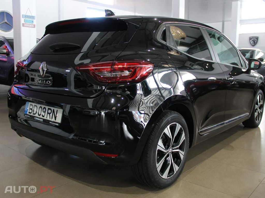 Renault Clio 1.0 TCe Techno Bi-Fuel