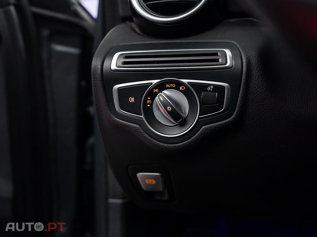 Mercedes-Benz C 300 de AMG Line