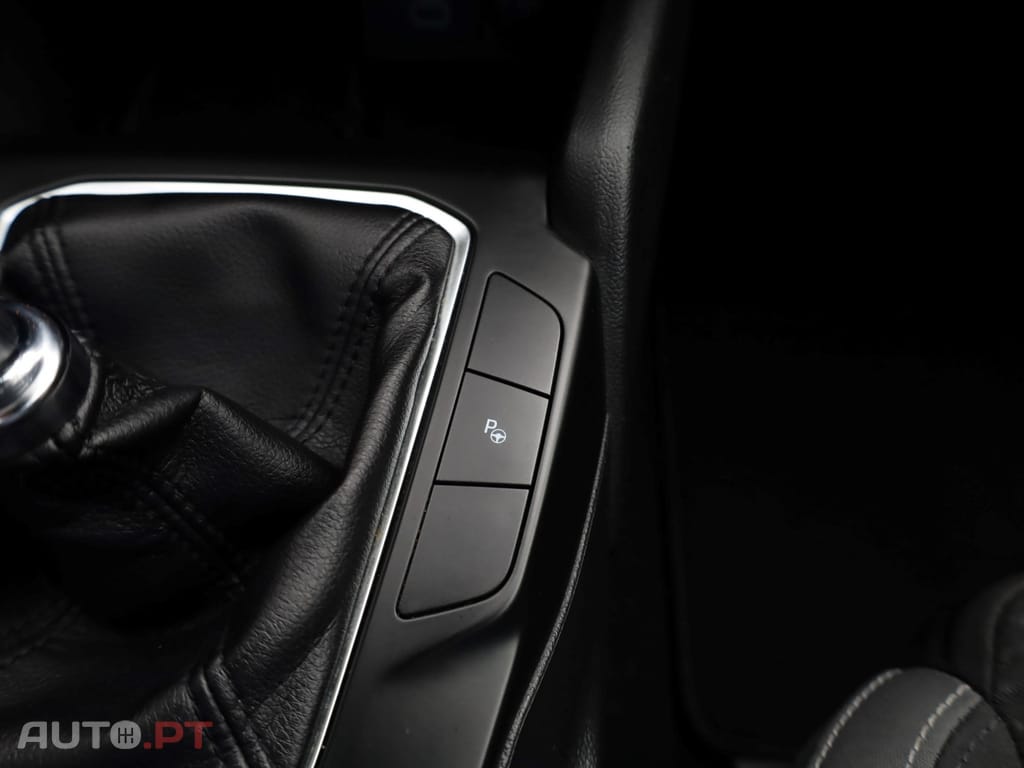 Ford Focus 1.0 EcoBoost MHEV Connected