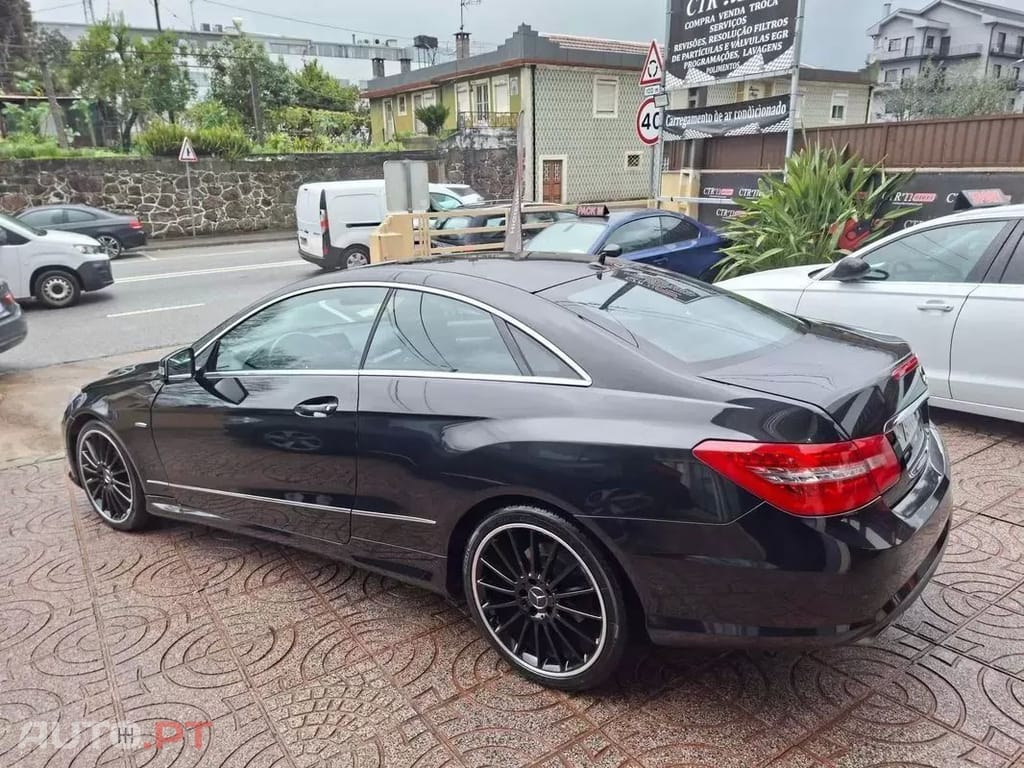 Mercedes-Benz E 250 E 250