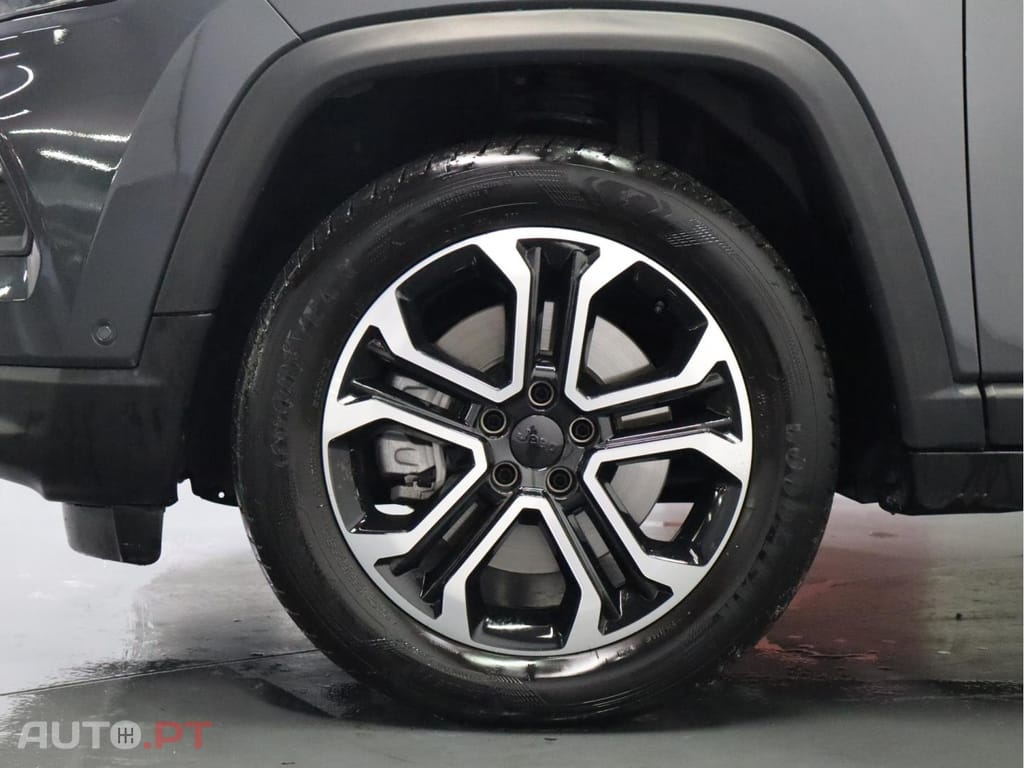 Jeep Compass Limited 1.3 TG Plug In Hybrid 4Xe